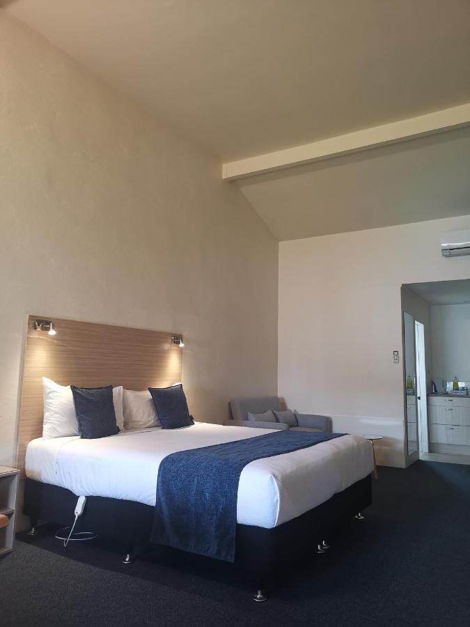 Captains Quarters Motor Inn Cambridge Exteriér fotografie