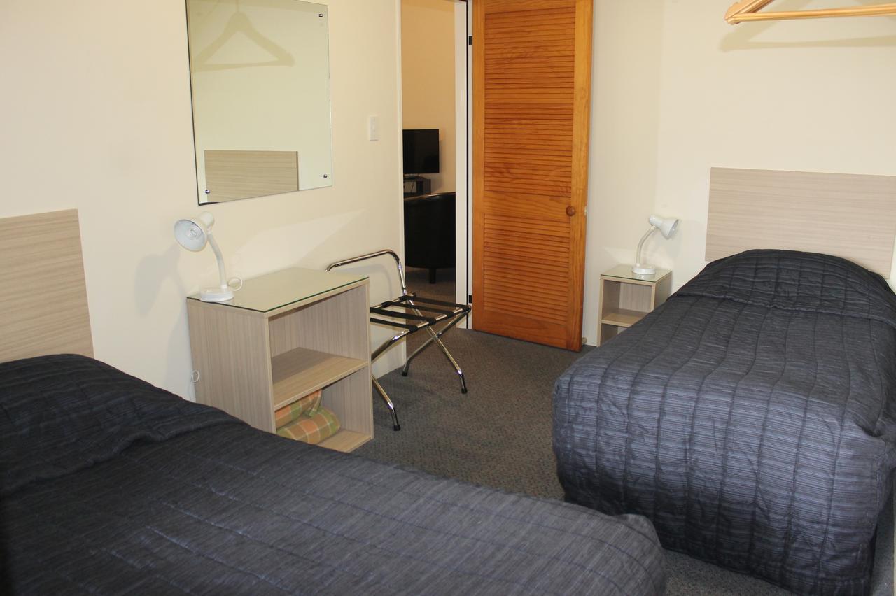 Captains Quarters Motor Inn Cambridge Exteriér fotografie
