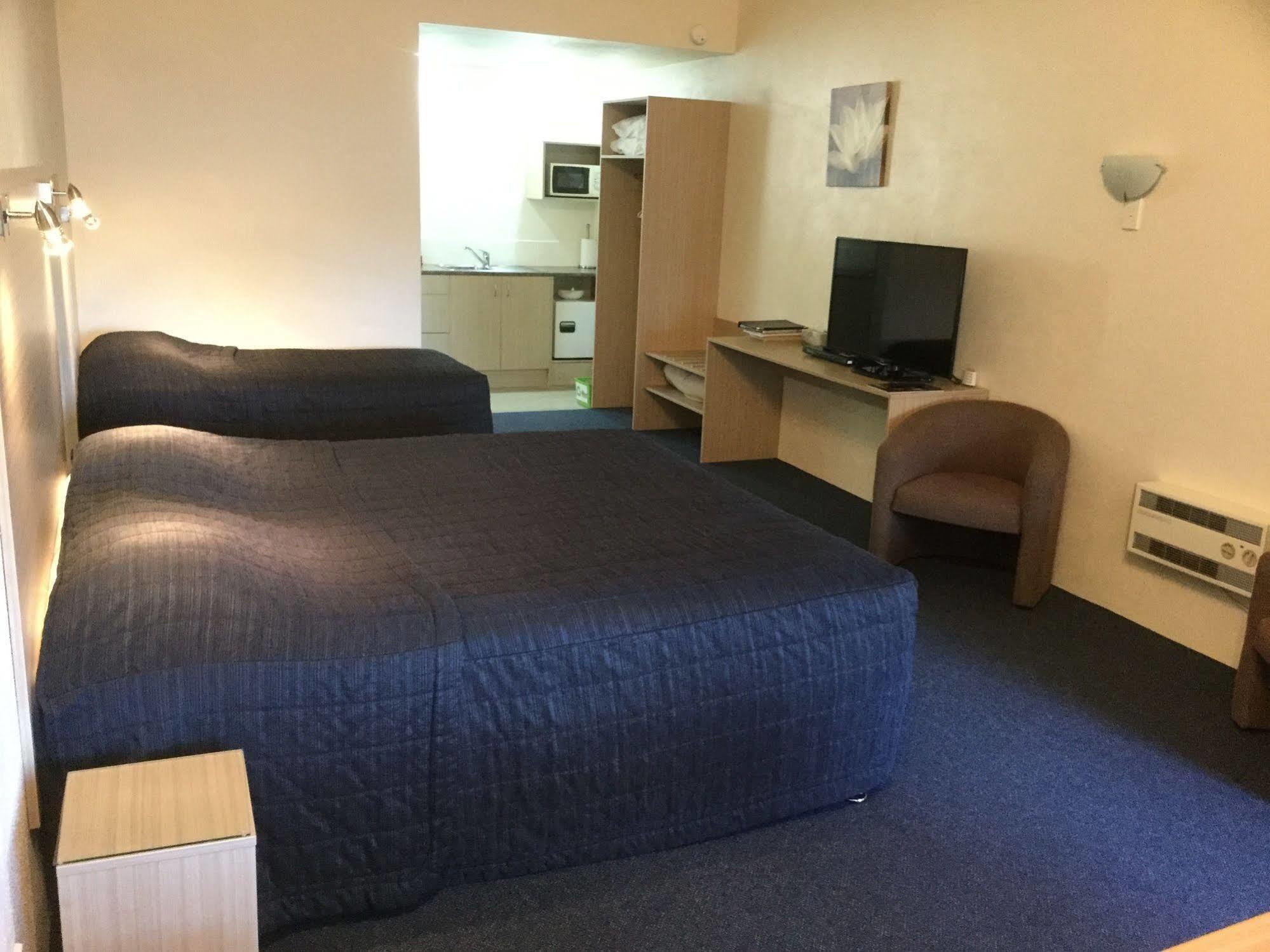 Captains Quarters Motor Inn Cambridge Exteriér fotografie